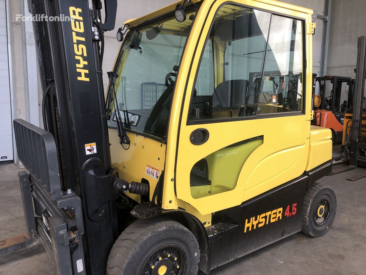 Hyster J4.5XN electric forklift