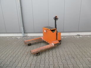 Still EGU 3000 pallet stacker