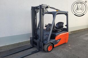 Linde E18 three-wheel forklift